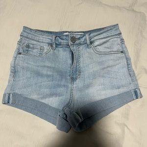 Light wash jean shorts